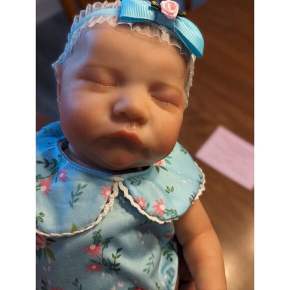 Charex Lifelike Reborn Baby Dolls - 18 Inch Realistic Newborn Baby Girl, Real B - Picture 14 of 15